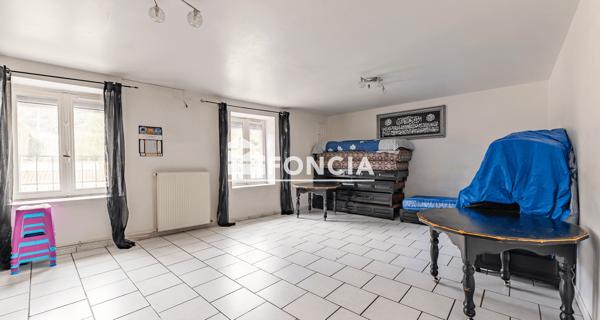 À vendre Immeuble 230 m² - Vienne 38200