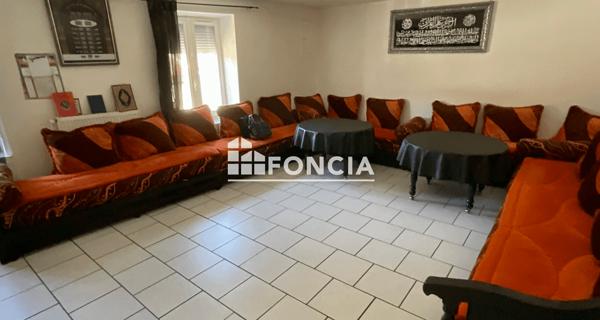 À vendre Immeuble 230 m² - Vienne 38200