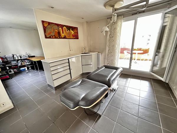 Appartement F5 de 100 m² avec terrasse