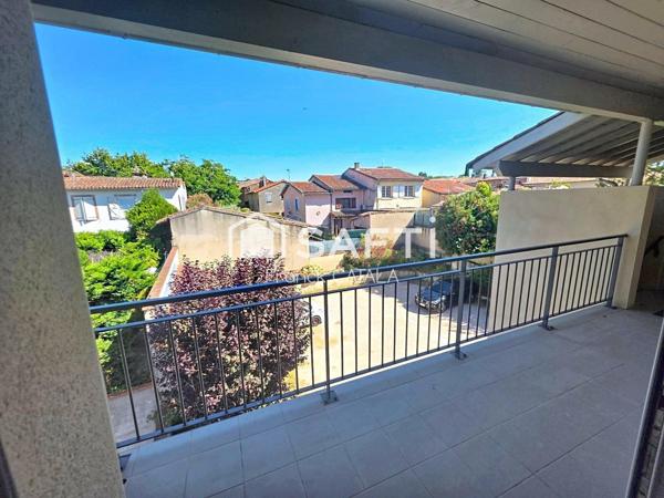 Du charme pour cet appartement traversant