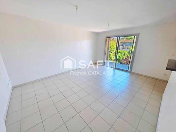 Du charme pour cet appartement traversant