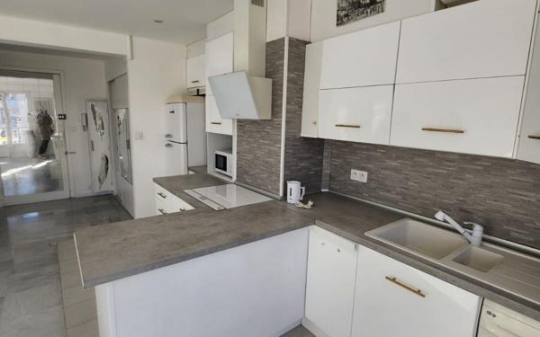 Appartement à louer    1 pièce •  Nice