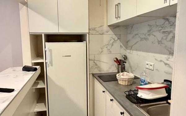 Appartement à louer    1 pièce •  Paris 12