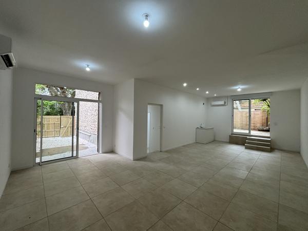 Appartement
         4 pièces
        - 110 m² 248 000 € *