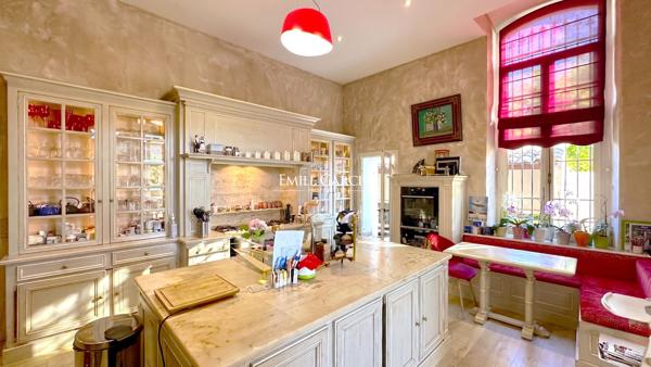 À vendre - Marseille 12ème (13012) Saint-Barnabé | Demeure de caractère  - 450 m²