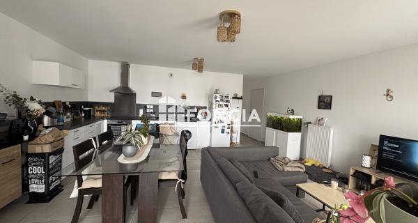 À vendre Appartement 3 pièces 70.4 m² - Saint-égrève 38120