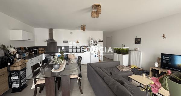 À vendre Appartement 3 pièces 70.4 m² - Saint-égrève 38120
