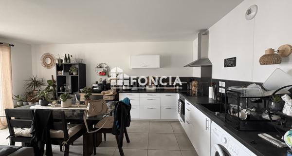 À vendre Appartement 3 pièces 70.4 m² - Saint-égrève 38120