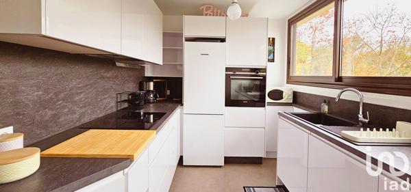 Location appartement 3 pièces 68 m² Massy