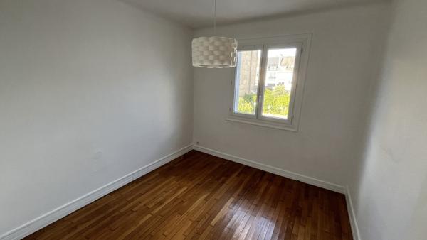 Appartement à louer 720 € CC Lorient 3 p 53 m² DPE D