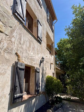 Maison
         6 pièces
        - 159 m² Bien prestige 450 000 € *