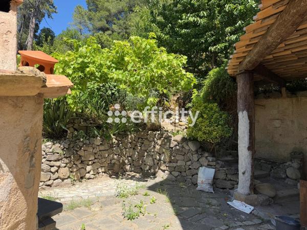 Maison
         6 pièces
        - 159 m² Bien prestige 450 000 € *