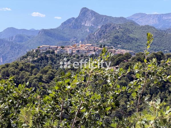Maison
         6 pièces
        - 159 m² Bien prestige 450 000 € *