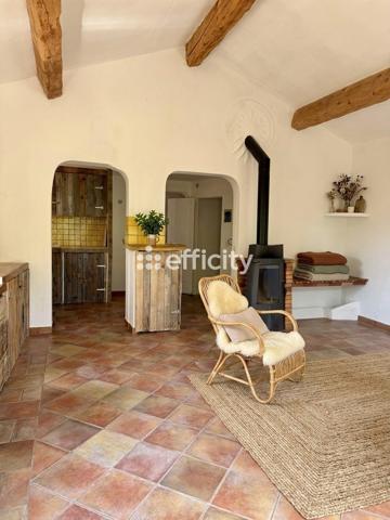 Maison
         6 pièces
        - 159 m² Bien prestige 450 000 € *