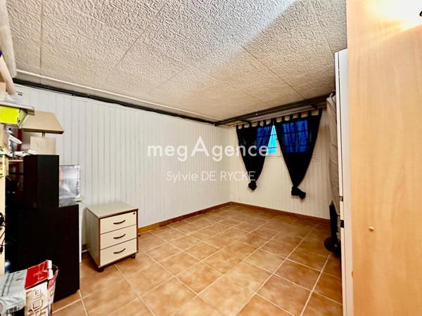 Maison à PARON, 89100 - 5 pièces 138m²