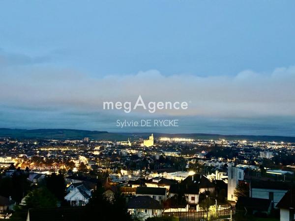 Maison à PARON, 89100 - 5 pièces 138m²