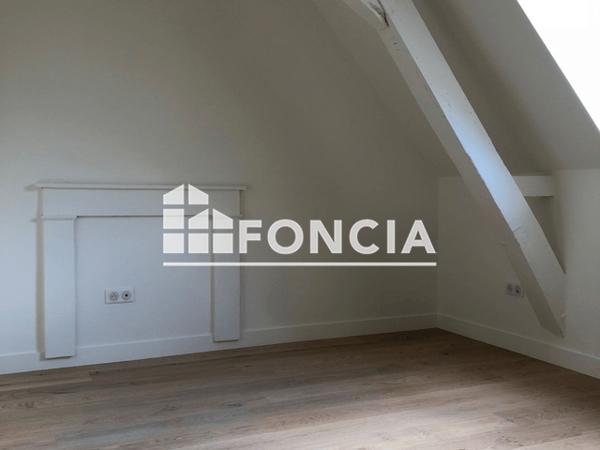 Location Appartement 3 pièces 59.56 m² - BEGUINAGE ST VAAST & ST NICOLAS - 22 RUE DES ANGLAISES PORTE A3 Cambrai 59400