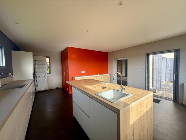 LA VILLE DE POITIERS A VOS PIEDS...