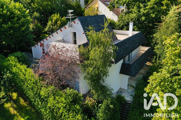 Maison à vendre 8 pièces 205 m² Bures-sur-Yvette
