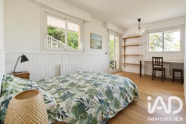 Maison à vendre 8 pièces 205 m² Bures-sur-Yvette