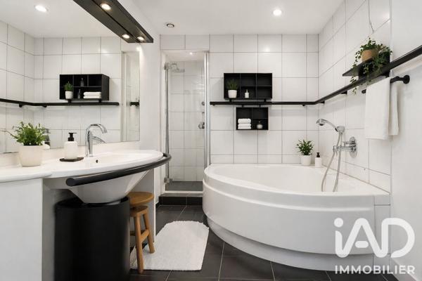 Maison à vendre 8 pièces 205 m² Bures-sur-Yvette