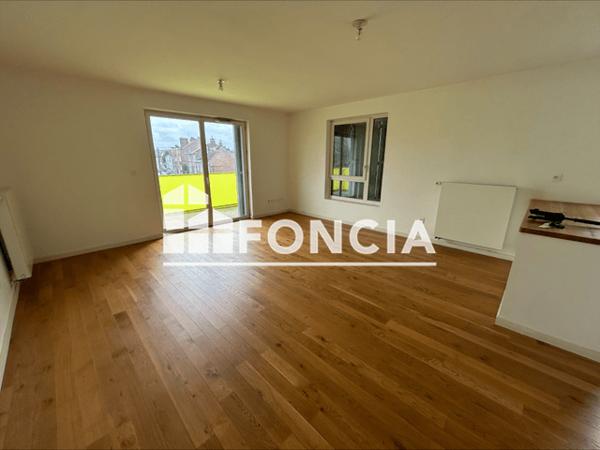 Location Appartement 3 pièces 80.65 m² - 259 RUE VAISSEAU LE VENGEUR Lille 59000