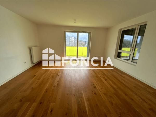 Location Appartement 3 pièces 80.65 m² - 259 RUE VAISSEAU LE VENGEUR Lille 59000