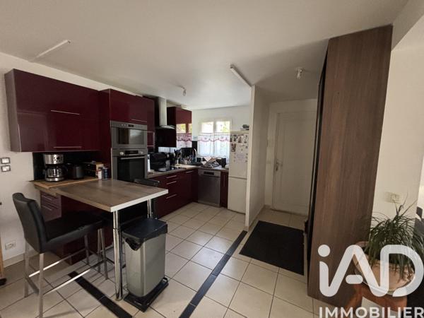 Maison à vendre 6 pièces 127 m² Courville-sur-Eure