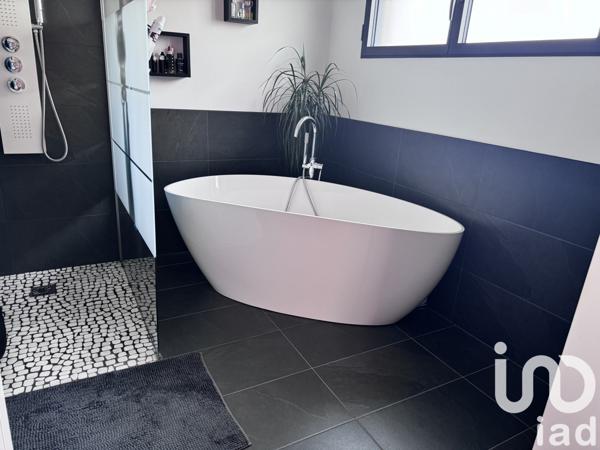 Maison à vendre 4 pièces 140 m² Saint-André-de-Sangonis