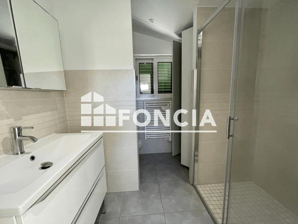 Location Appartement 3 pièces 69.84 m² - 419 CHEMIN DE L'AVELAN Tanneron 83440