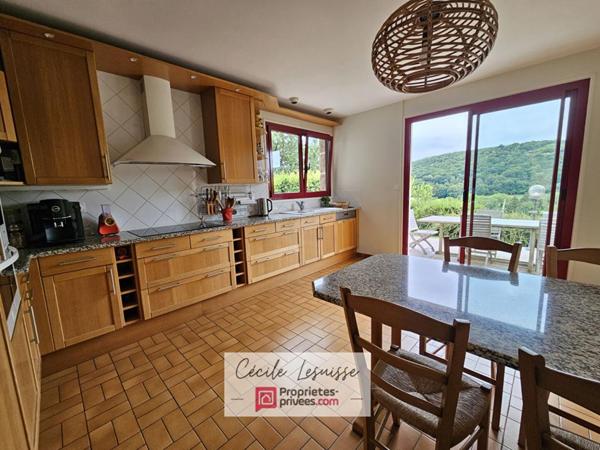 Grande maison familiale très au calme - Viable de plain-pied