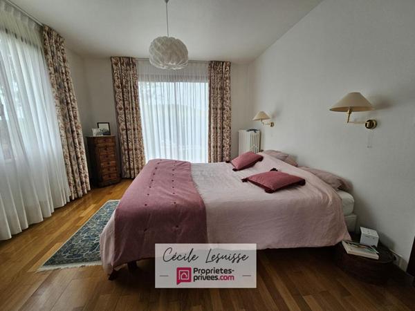 Grande maison familiale très au calme - Viable de plain-pied