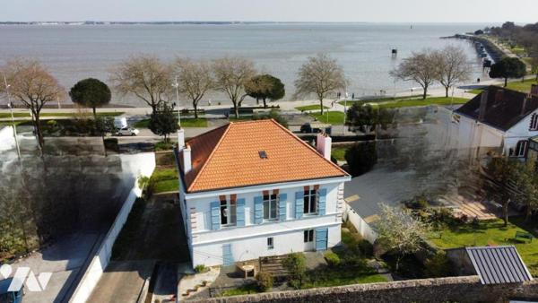 SAINT-NAZAIRE, quartier SAUTRON, MAISON FACE MER