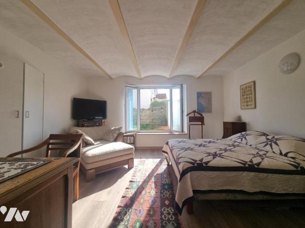 SAINT-NAZAIRE, quartier SAUTRON, MAISON FACE MER