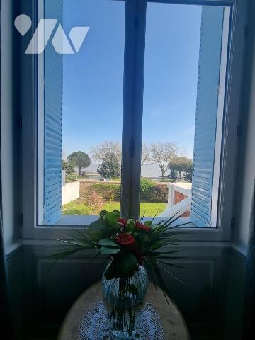 SAINT-NAZAIRE, quartier SAUTRON, MAISON FACE MER