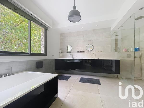 Maison à vendre 9 pièces 197 m² Toulouse