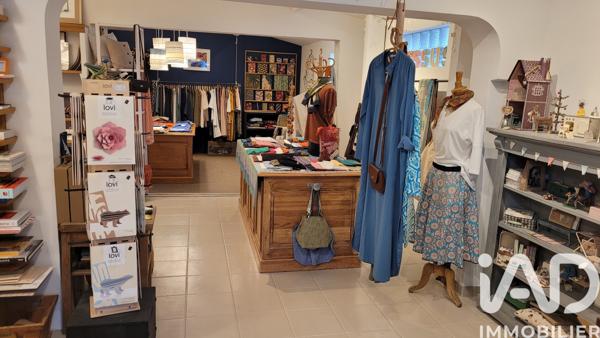 Habillement, Textile​ à vendre 66 m² Maubec