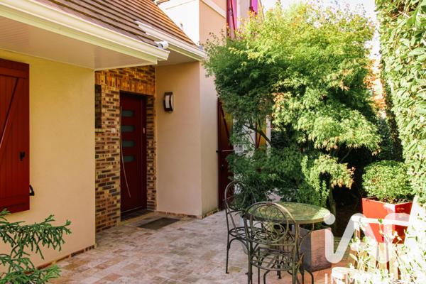 Maison à vendre 7 pièces 154 m² Cesson