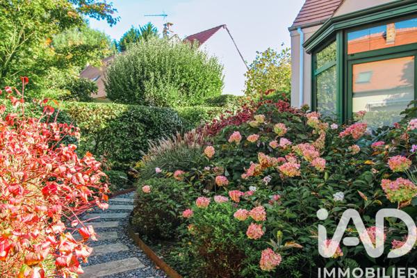 Maison à vendre 7 pièces 154 m² Cesson