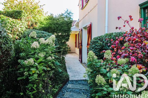 Maison à vendre 7 pièces 154 m² Cesson