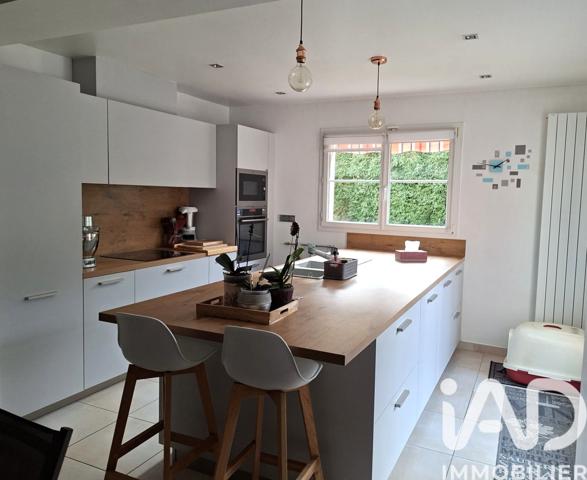 Maison à vendre 7 pièces 154 m² Cesson