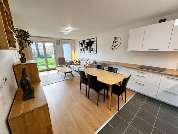 Appartement Verneuil Sur Seine 4 pièce(s) 83 m2 390 000 € **  - Référence  1175