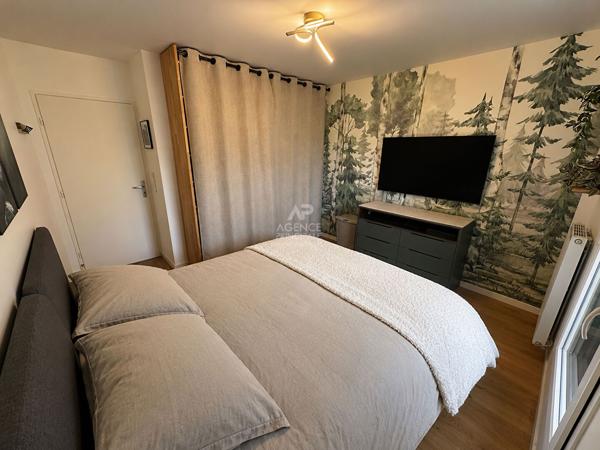 Appartement Verneuil Sur Seine 4 pièce(s) 83 m2 390 000 € **  - Référence  1175