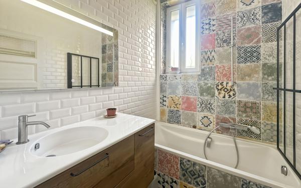 Maison à vendre    4 pièces • 132,45 m2 Valence