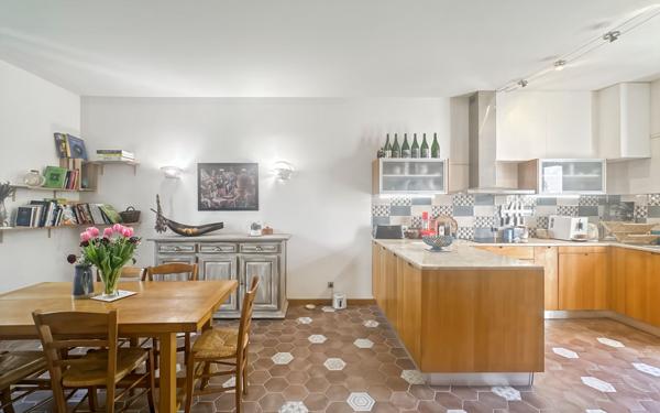 Maison à vendre    4 pièces • 132,45 m2 Valence