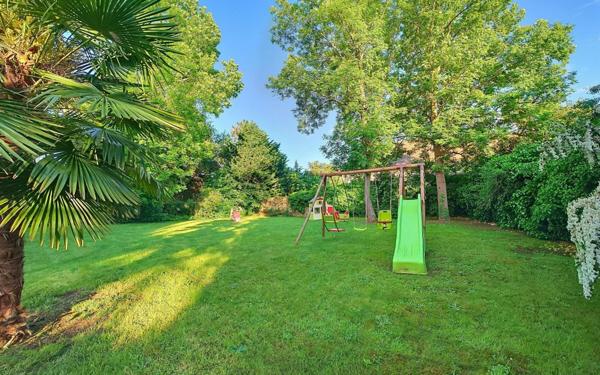 Maison à vendre    8 pièces •  Étiolles