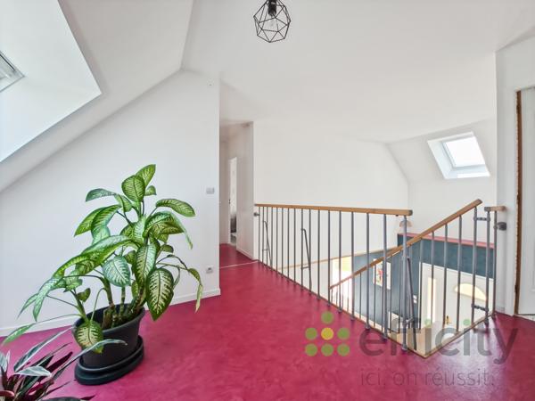 Maison 7 pièces - 160 m² Exclusivité efficity