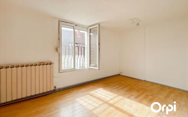 Maison à vendre    6 pièces • 142,96 m2 Verberie