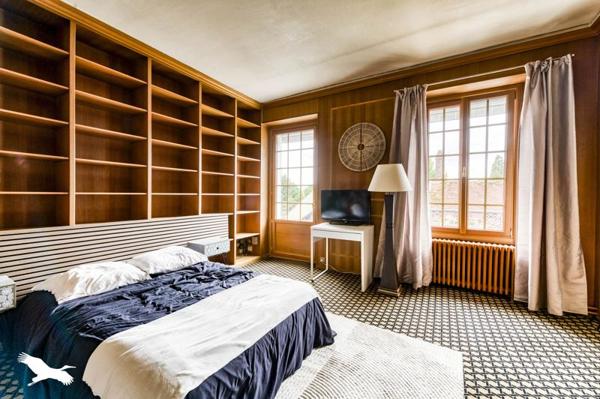 Maison à vendre |  Ronquerolles |  10 pièces | 305 m²