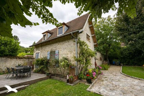 Maison à vendre |  Ronquerolles |  10 pièces | 305 m²